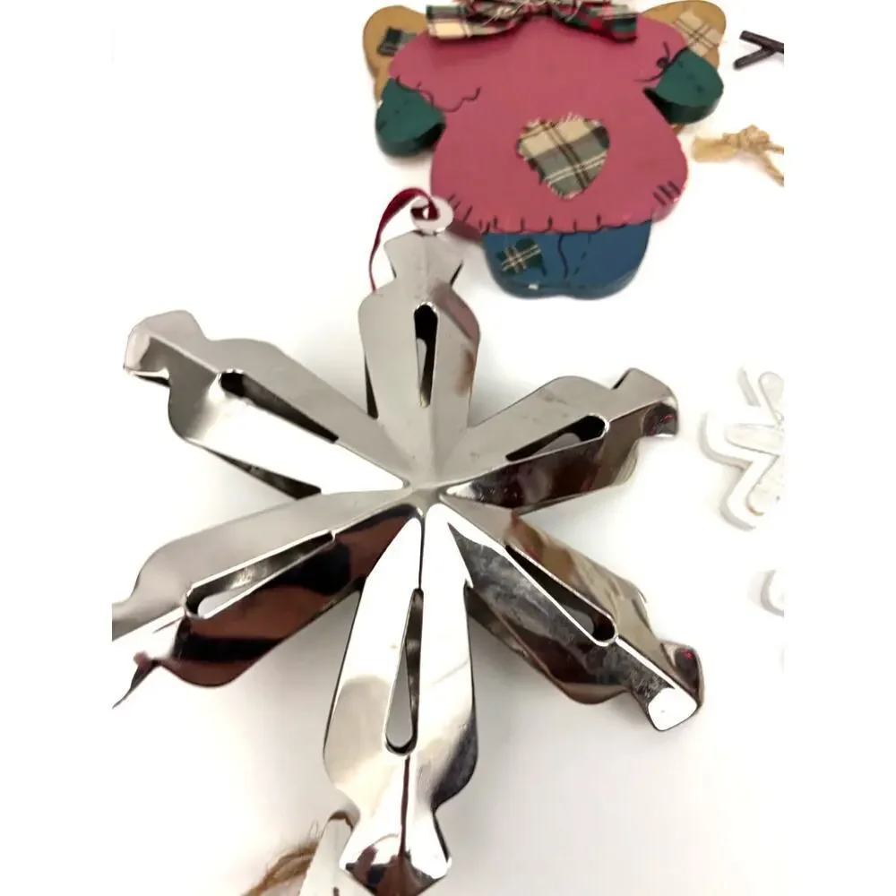 Lot of 22 Holiday Ornaments Christmas Stars Wooden Santa‎ Metal Bundle